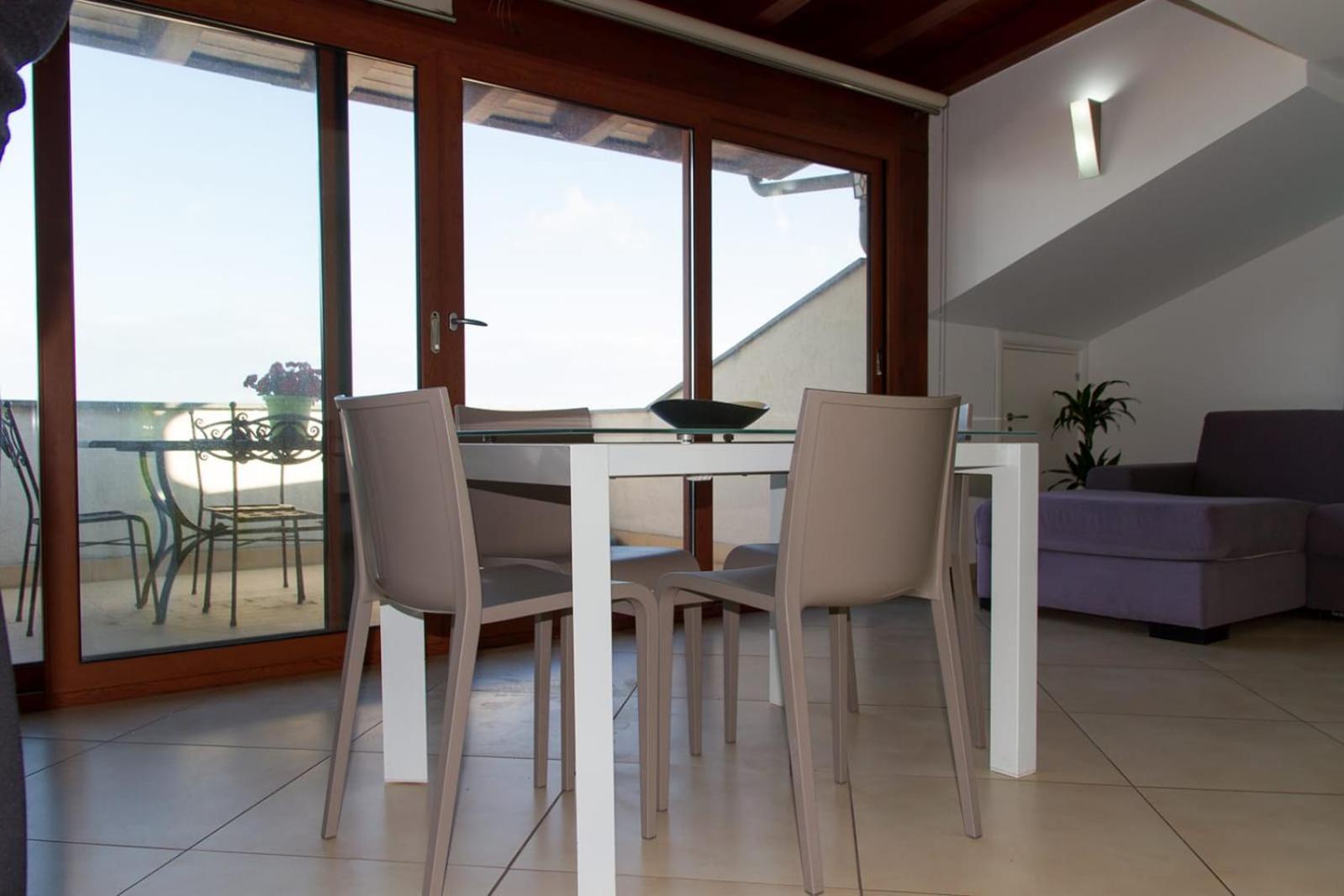 אפרטהוטל סנטה תרזה די ריבה Riviera Ionica מראה חיצוני תמונה
